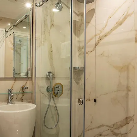酒店 Radisson Collection Morina Hotel, Tirana Selitë e Vogël