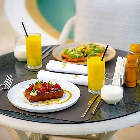 Radisson Collection Morina Hotel, Tirana Hotel 3*
