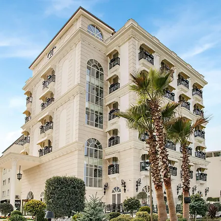 Radisson Collection Morina Hotel, Tirana מלון Selitë e Vogël