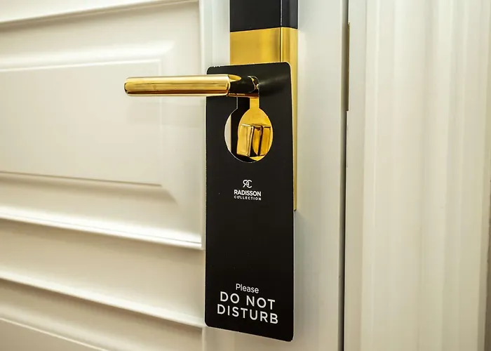 Hotel Radisson Collection Morina Hotel, Tirana Selitë e Vogël